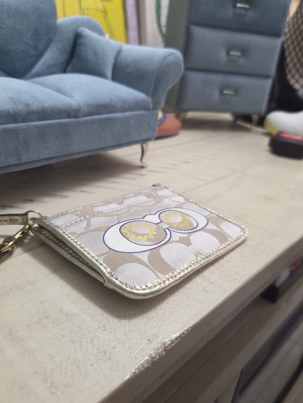 Coach Poppy Signature Mini Skinny ID Case Wristlet, NWT - Picture 7 of 10